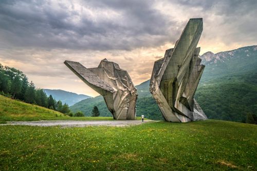 The Spomenik Featured 