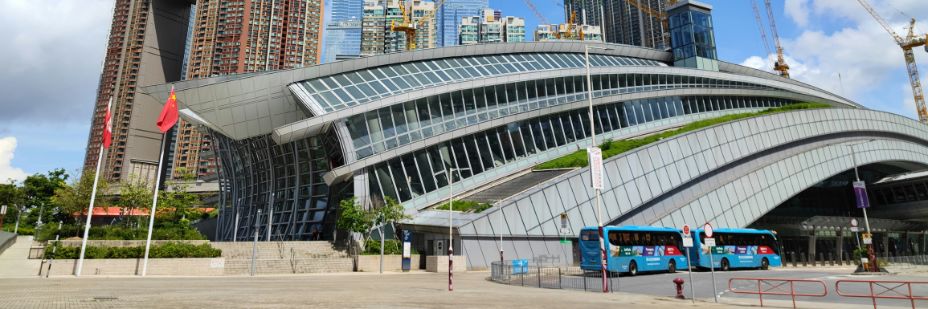 Traveling Through Architecture 3