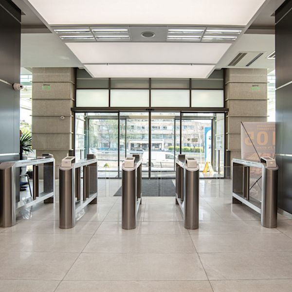 Sophisticated technology and minimalist design for a superb office experience