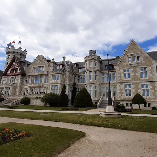 Acceso inteligente, fácil y sencillo para un modernizar un edificio clásico