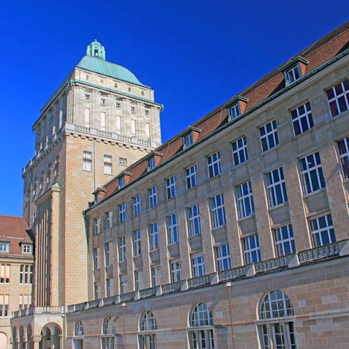 Access to Switzerland's largest university
