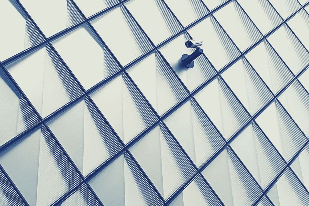 Blog_FeaturedImage_why-video-surveillance-is-essential-for-security-in-smart-cities.png