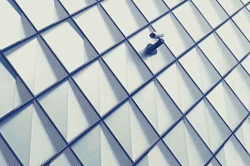 Blog_FeaturedImage_why-video-surveillance-is-essential-for-security-in-smart-cities.png