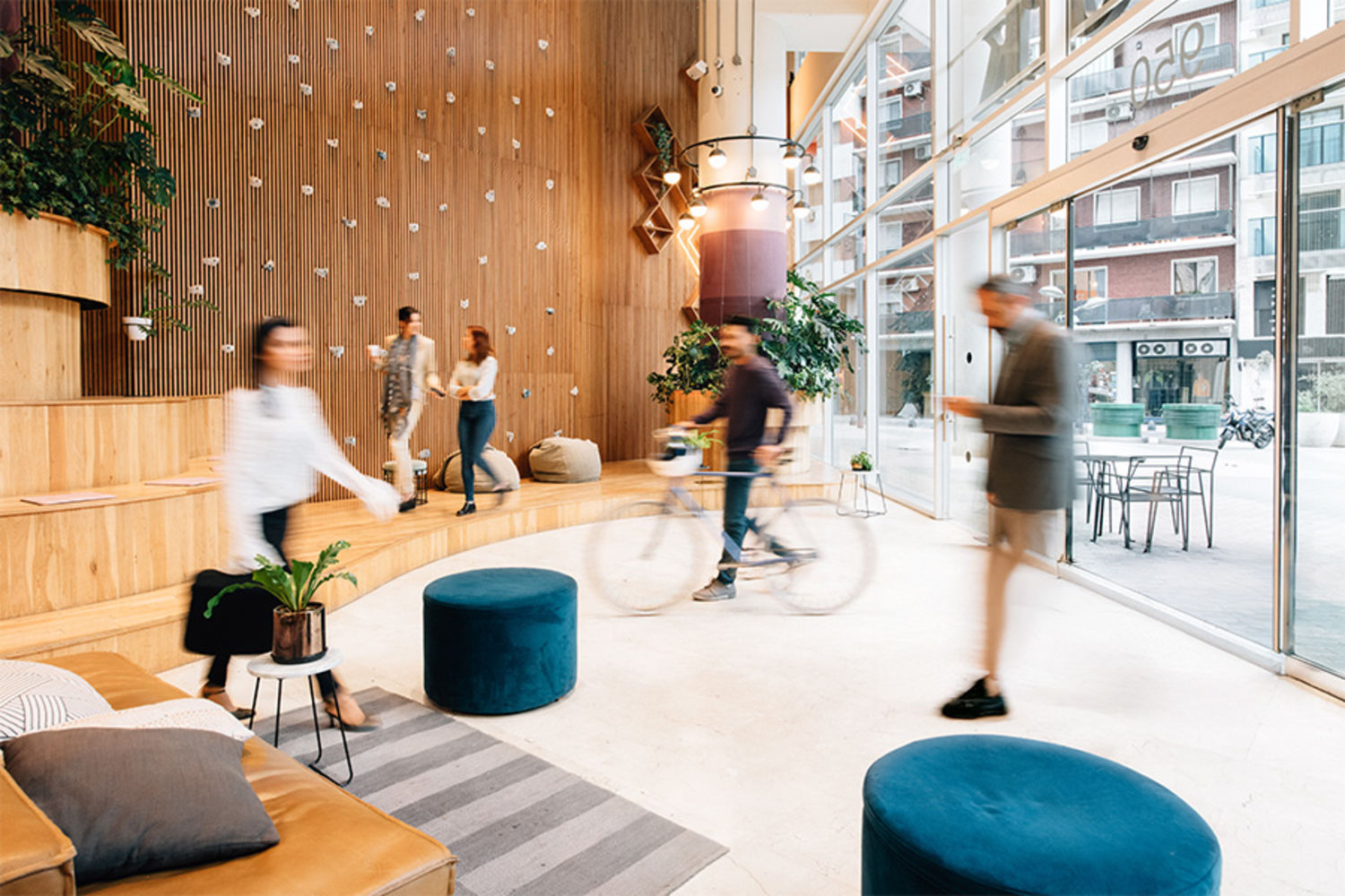 resivo business image