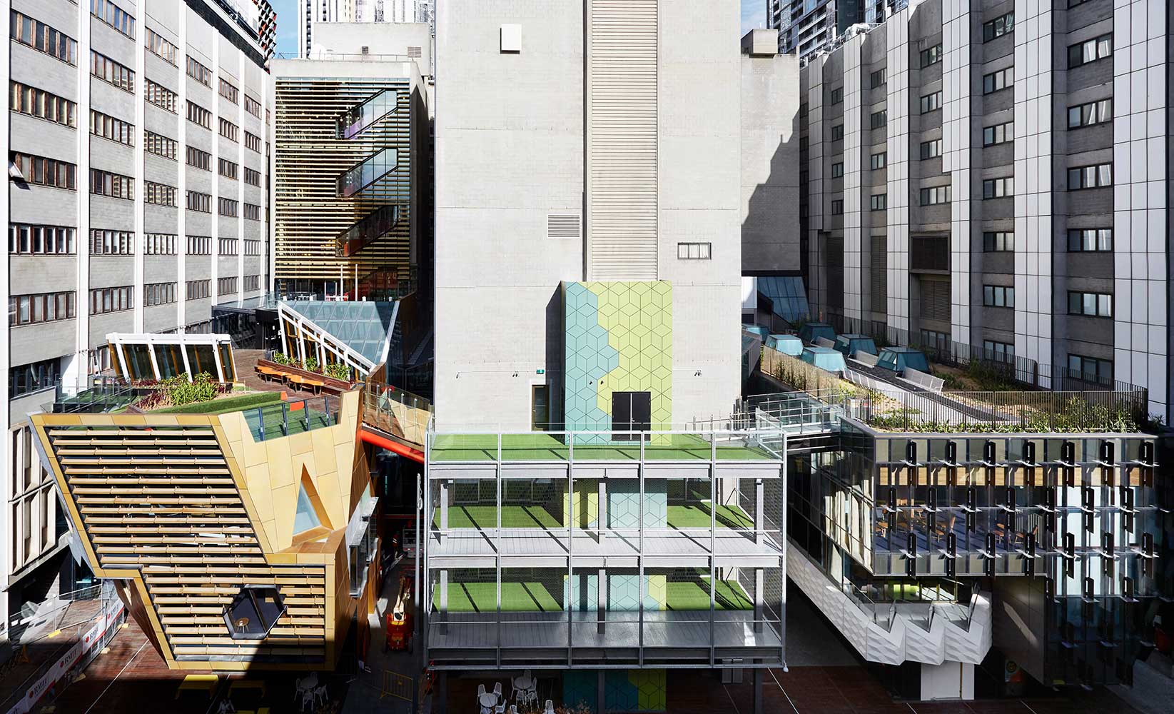 RMIT University, Melbourne: Where Classic Style Meets Futuristic Efficiency