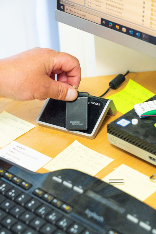 Installation card coding