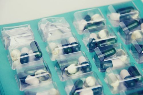 Titelbild_Pharmazeutische-Industrie.jpg