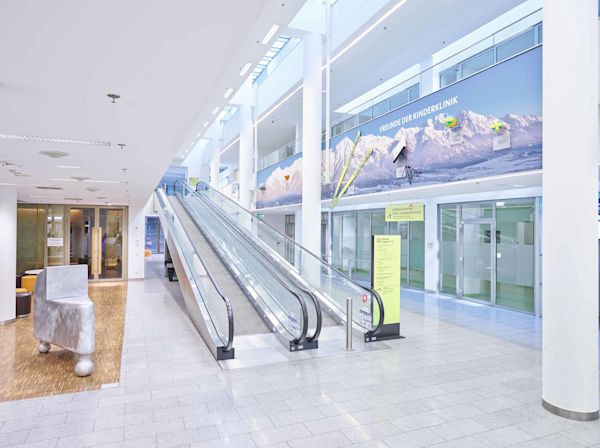 Combining freedom with safety at a clinic for young patients