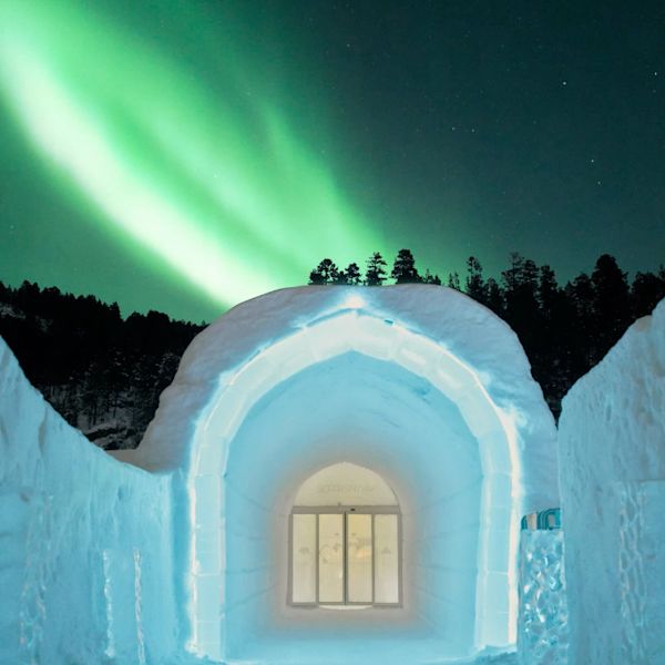 Temporäre Architektur Featured