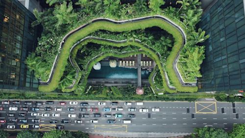Blog_FeaturedImage_from-industrial-to-green-revolution-5-trends-in-modern-environmental-architecture.jpg