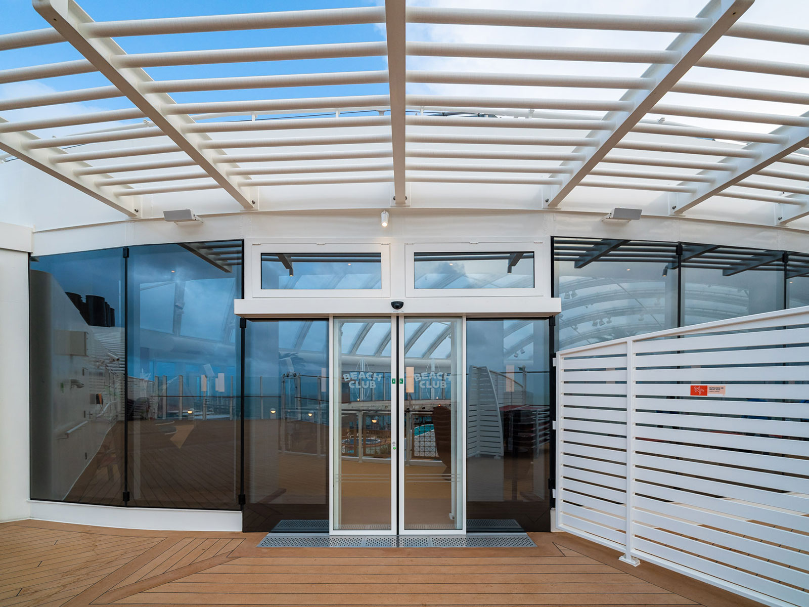 pic Bilder-Web AIDAcosma Rostock 09