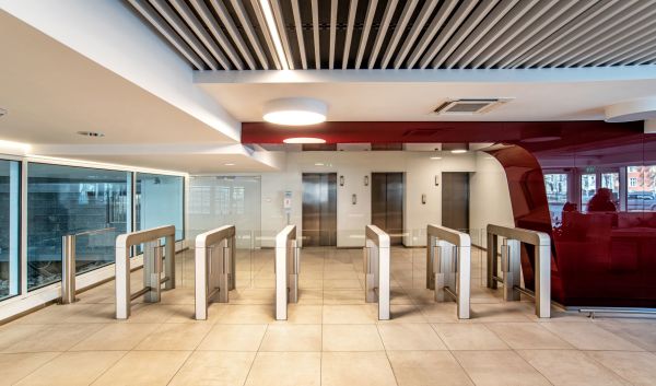Secure, welcoming access to the banking office
