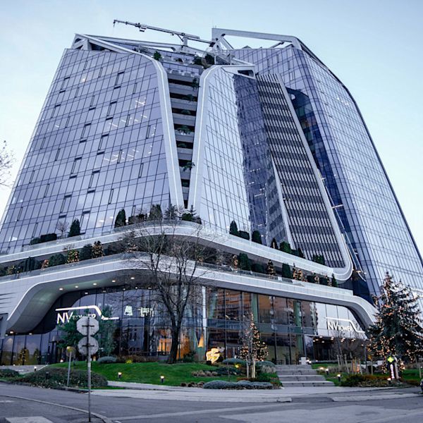 dormakaba access solutions for an award-winning skyscraper