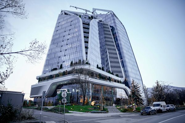 dormakaba access solutions for an award-winning skyscraper