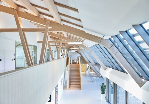 Open-plan architecture meets smart access and practical time and attendance logs