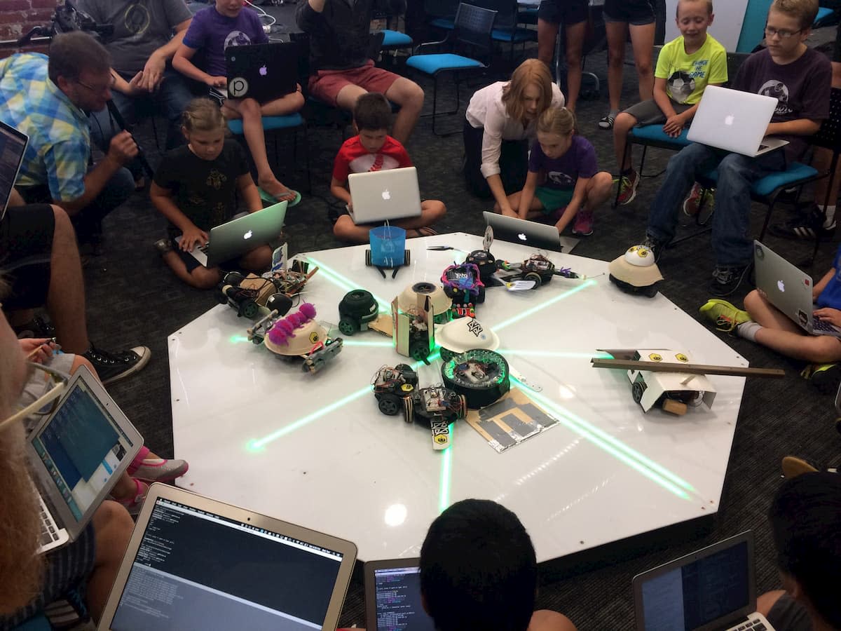 kids at Dayton NodeBots Day