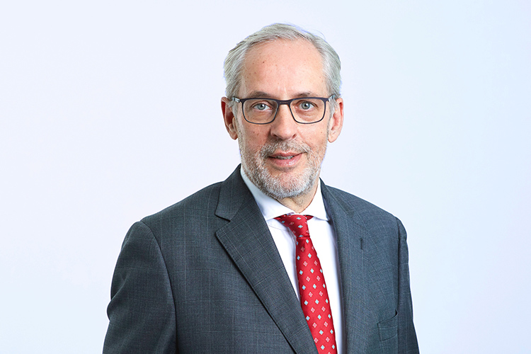 ロブ ザンドベルヘン 人材派遣sbu長メッセージ Fy21 Inside Out About リクルートホールディングス