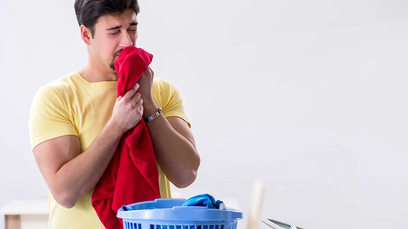 Cómo quitar el mal olor de la ropa