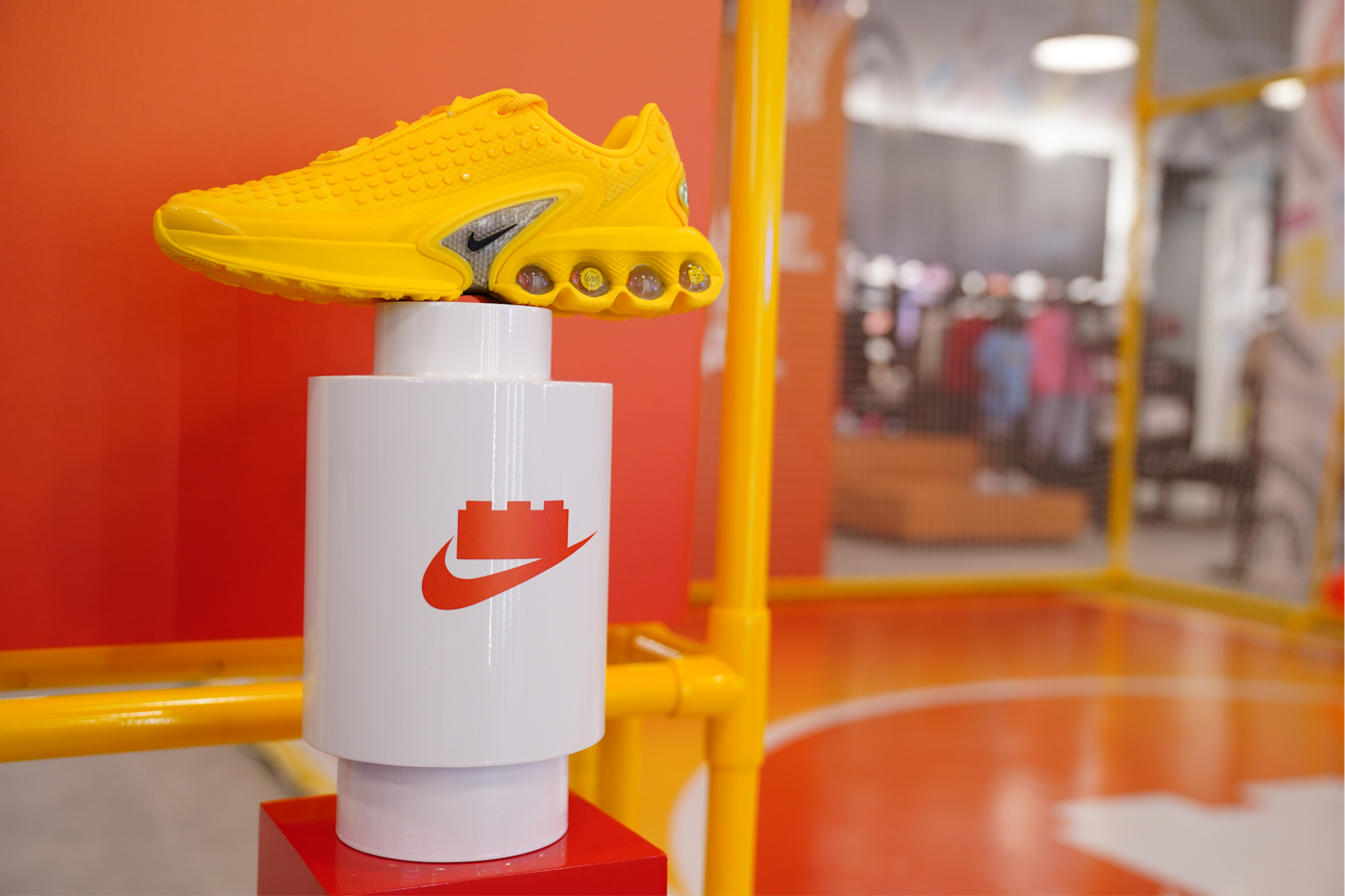 Nike x Lego - media gallery 2.1