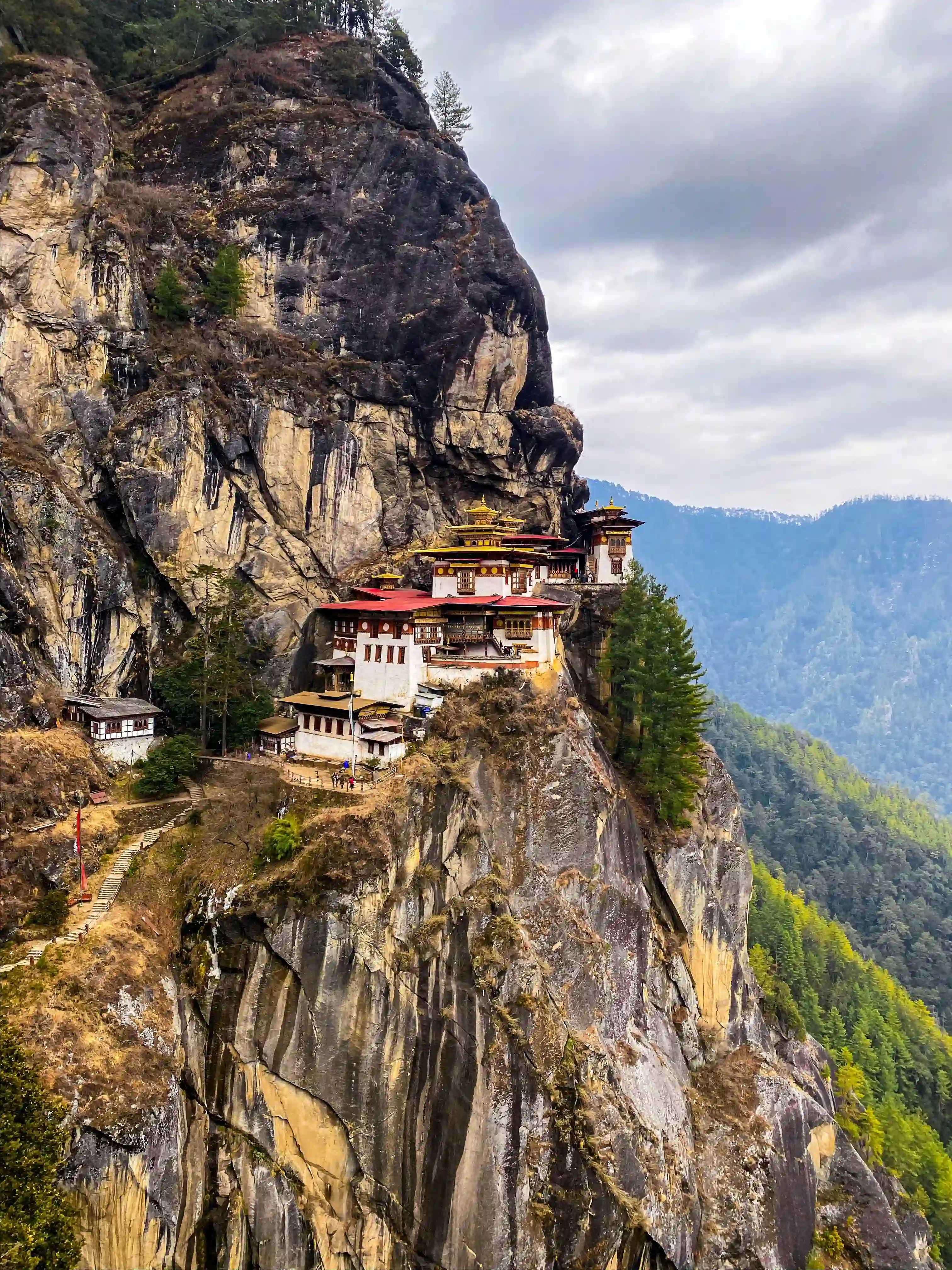 Ontdek het iconische Tiger’s Nest (Paro Taktsang) in Bhutan.