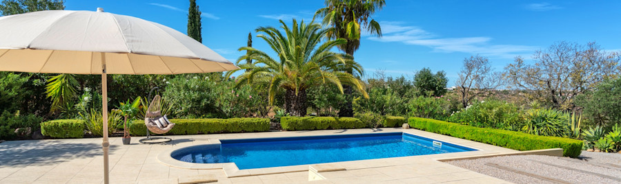 Parasol pool