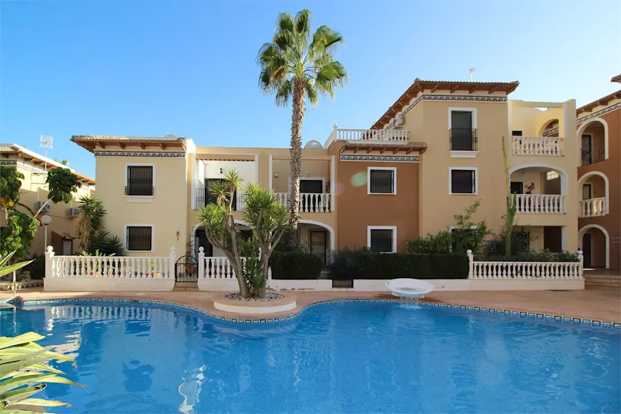 Lägenheten ligger i Los Alcázares