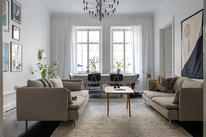 Japandi - en mix av den Skandinaviska och Japanska inredningsstilen som är populär just nu. Foto: Fastighetsbyrån. 