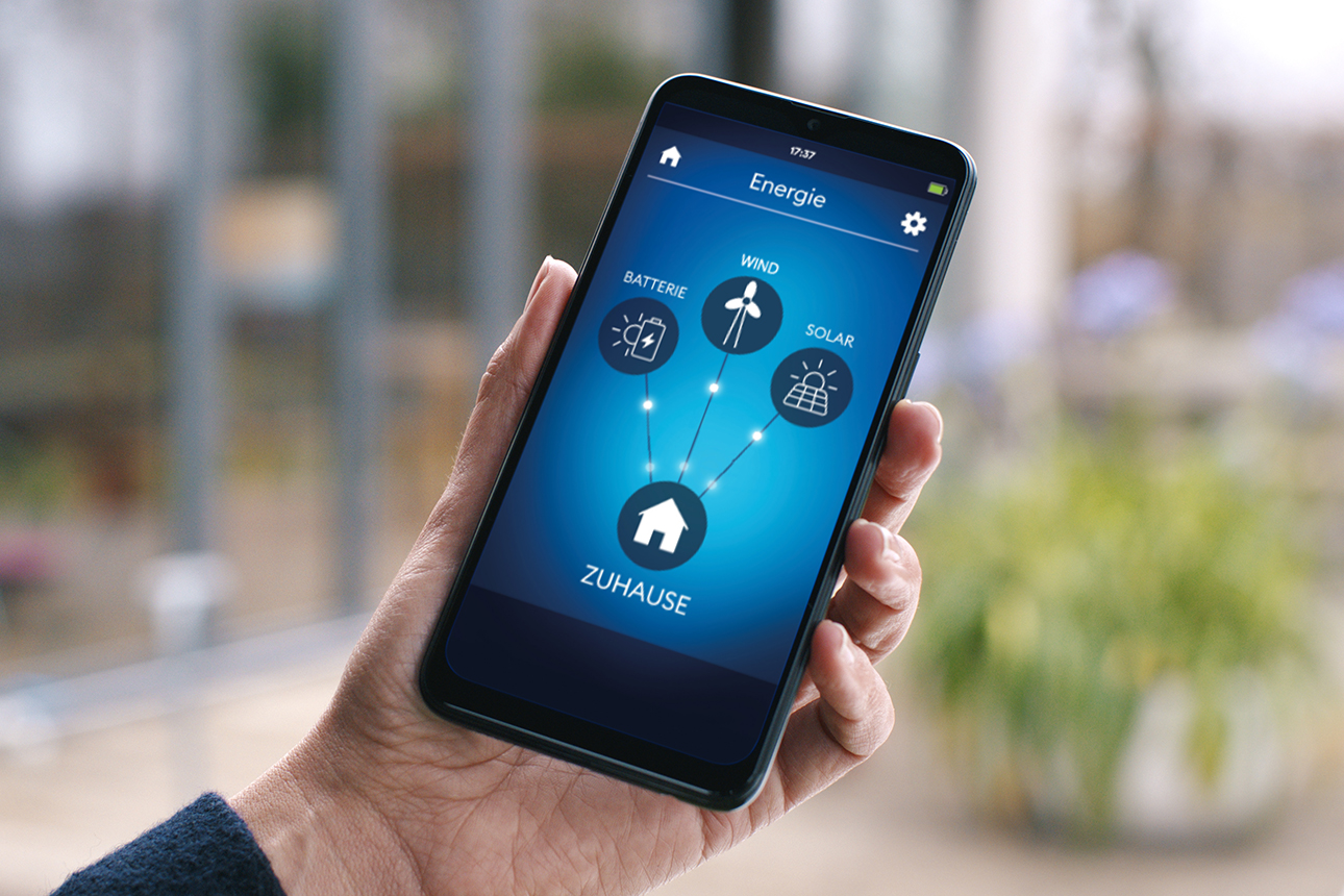 Smartphone zum Bedienen einer Smart Home App
