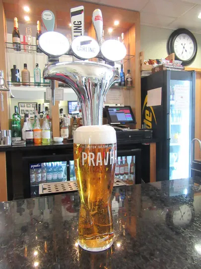 bar pravha beer on tap