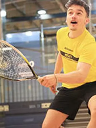 racketball lob shot