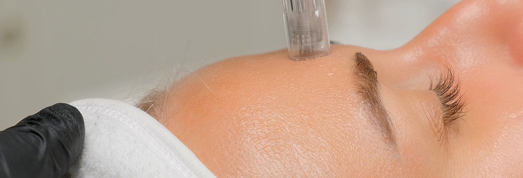 Limpieza consciente del rostro con menos pasos - Pomys