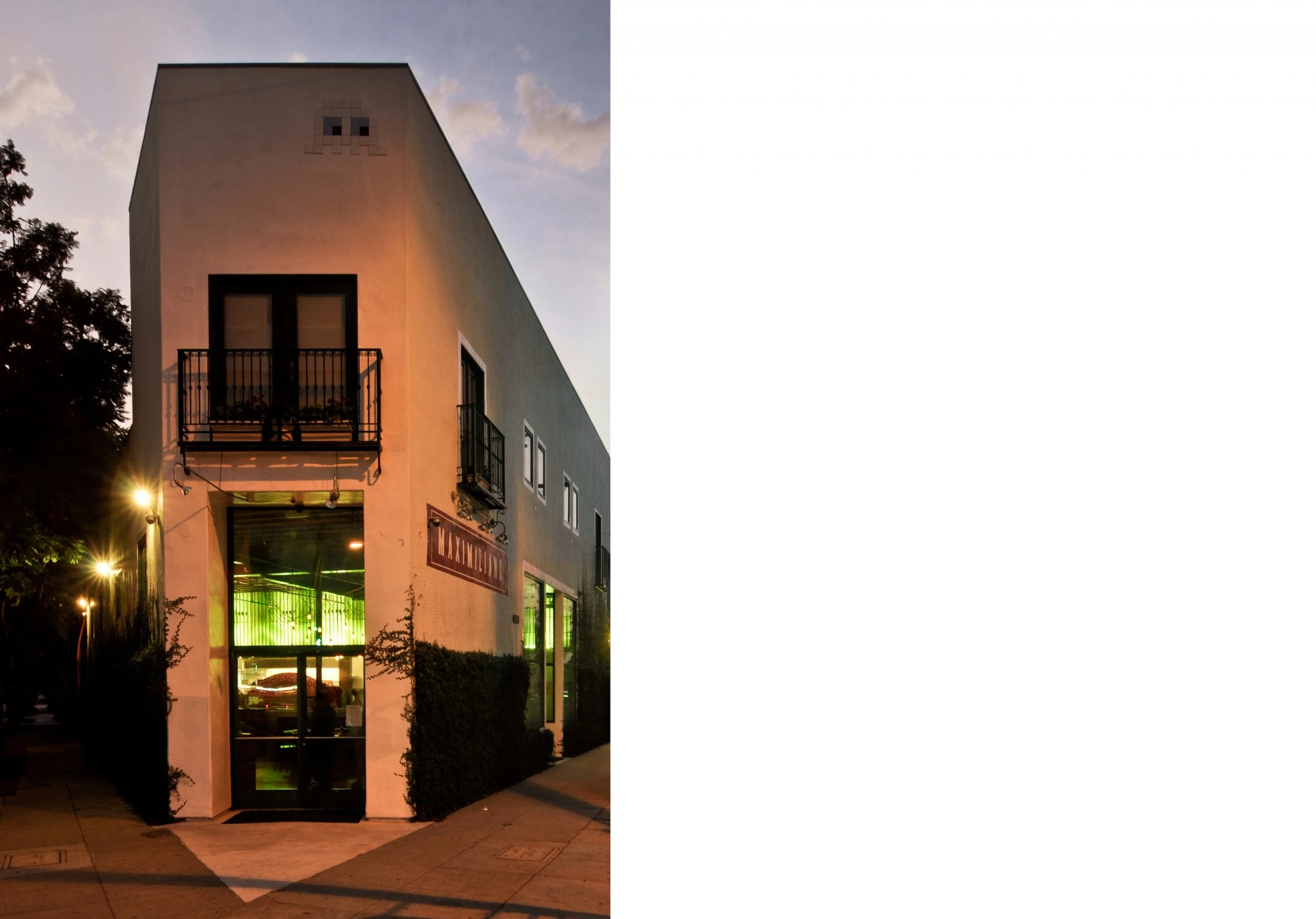 Maximiliano-Print-Ext2-med-2048x1430