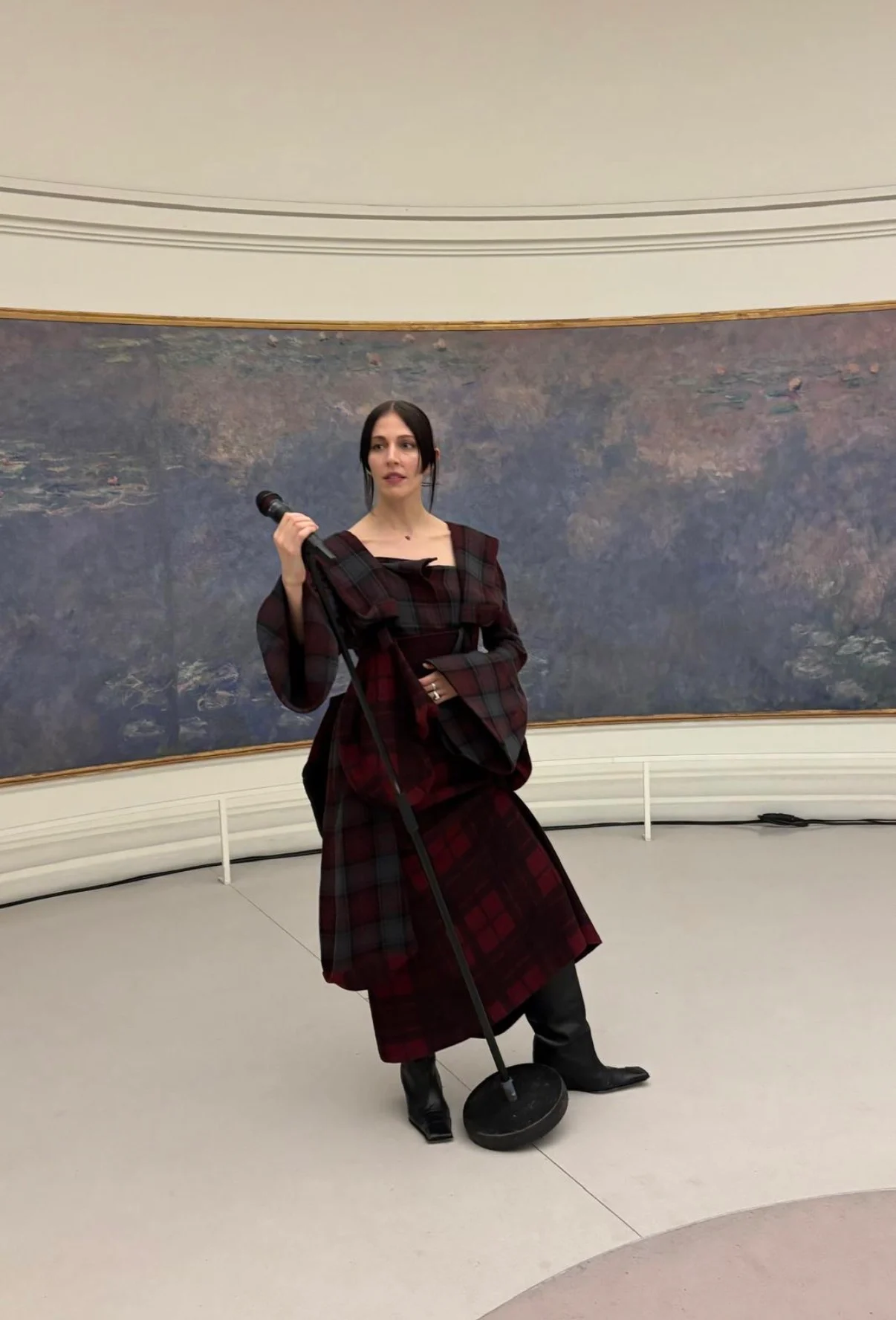 Cover of Radiohead- “True Love Waits” by Caroline Polachek. Live in Monet’s Water Lilies, October 18th 2024 at Musée de l’Orangerie.