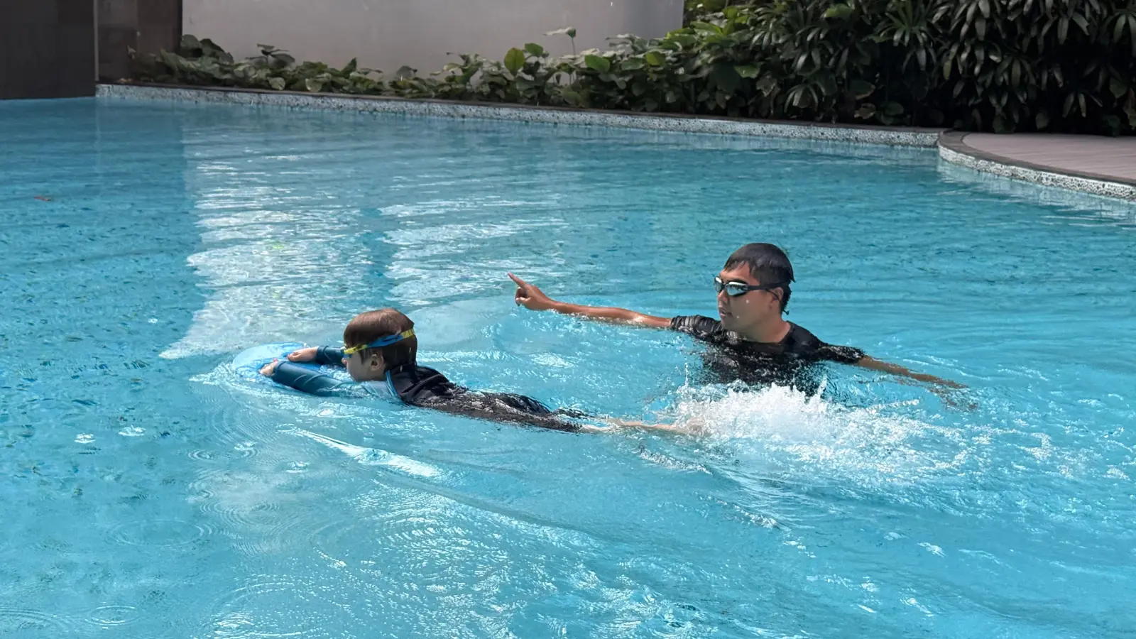 From Splashing to Swimming: Key Development Steps