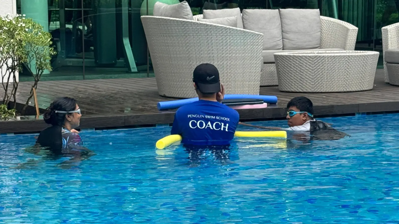 Top Mistakes Parents Make When Teaching Swimming at Home