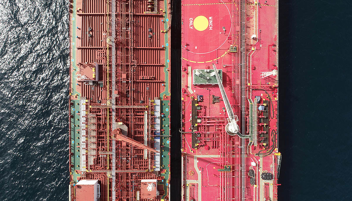 China Oil Crisis Drives Logistics Cost Surge | Cross-Border Sellers Face 8-15% Freight Increases