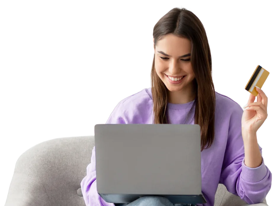 A woman in a purple jumper sitting with a laptop and a card on her hand next to the 4.6/5 starts in 5,900 app ratings.
