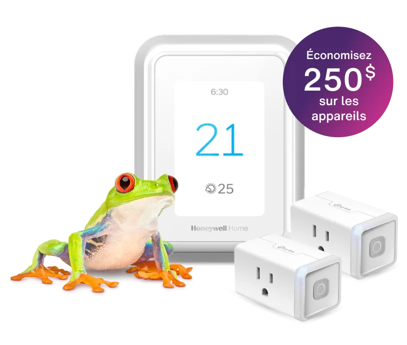 Une grenouille se tient à côté d'un thermostat intelligent et de deux prises intelligentes, affichant un rond sur lequel est écrit : « Économisez 250 $ sur les appareils ».