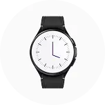 Montres intelligentes. Une montre intelligente avec un cadran classique.