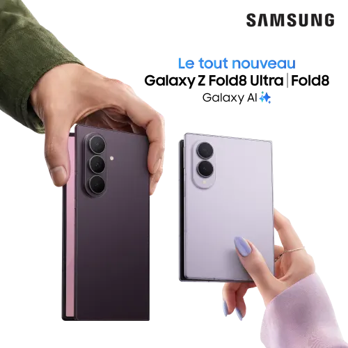 Deux mains tiennent les deux tout nouveaux appareils pliables de Samsung : le Galaxy Z Fold8 et le Z Fold8 Ultra.