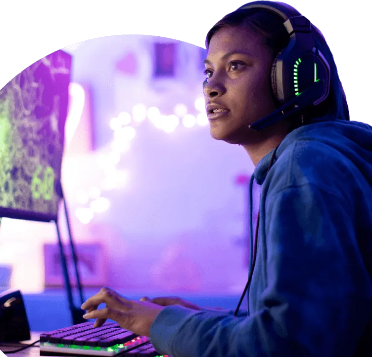A woman wearing headphones using a computer. Purple visual effects represent the speed of TELUS PureFibre.