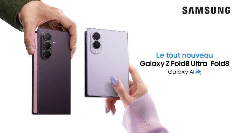 Deux mains tiennent les deux tout nouveaux appareils pliables de Samsung : le Galaxy Z Fold8 et le Z Fold8 Ultra.