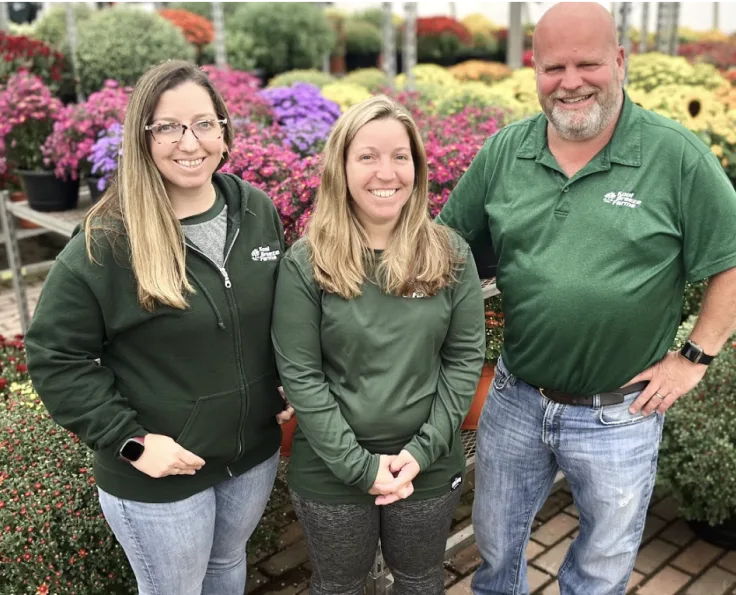 #StandWithOwners - Tara, Stephanie & Ian Simmons from Kool Breeze Farms