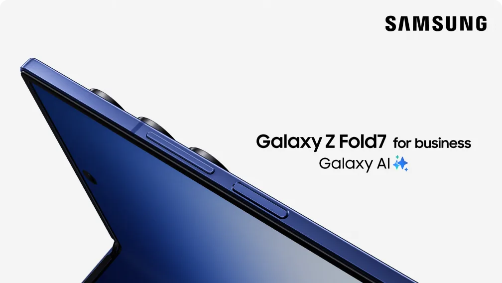 Front and back views of the  Galaxy Z Fold7