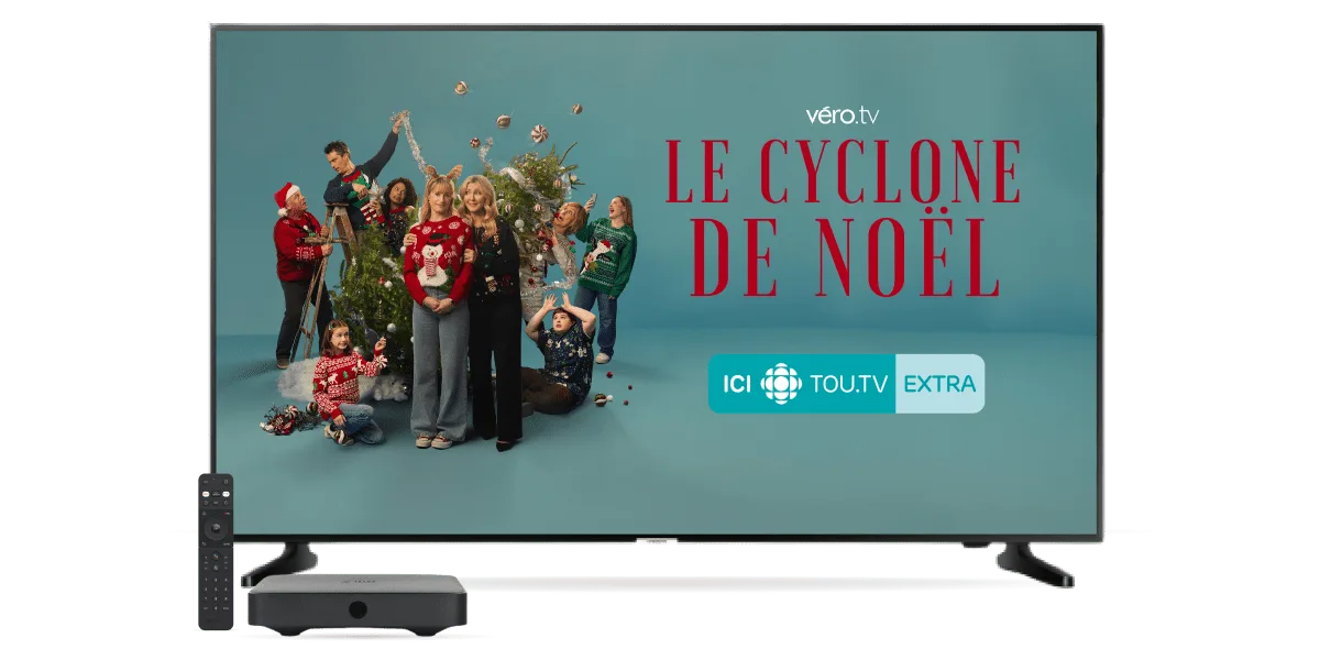 Un grand téléviseur, une télécommande et un boîtier de télévision numérique TELUS. L'écran de télévision affiche le film Le cyclone de Noël.