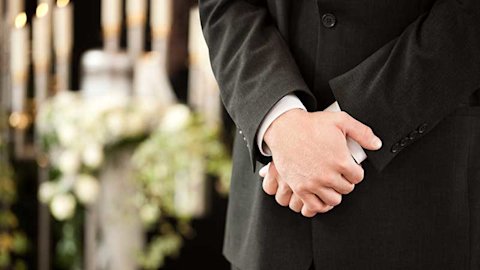 Read more about Arranging a funeral in the UK