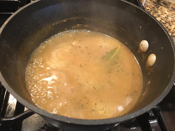 Chicken gravy based on a French velouté with milk and herbs.
