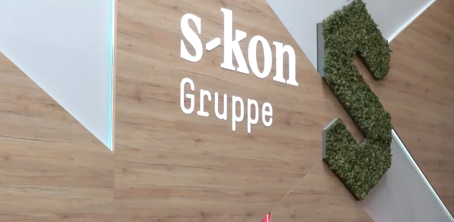 Header S-KON