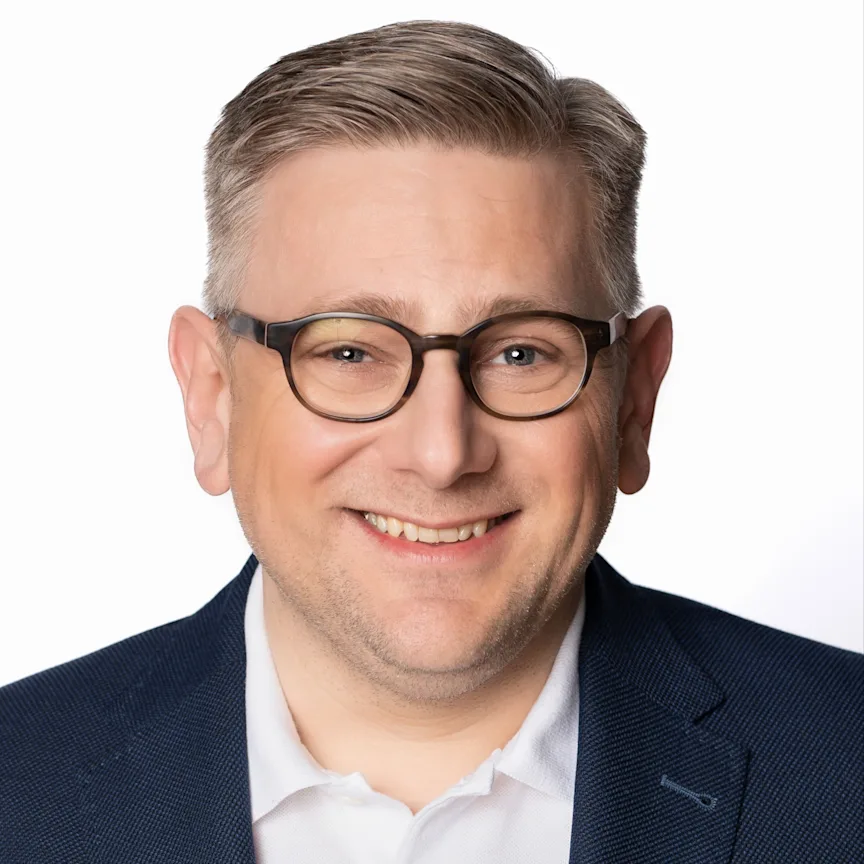 Author > Volker Sannemann