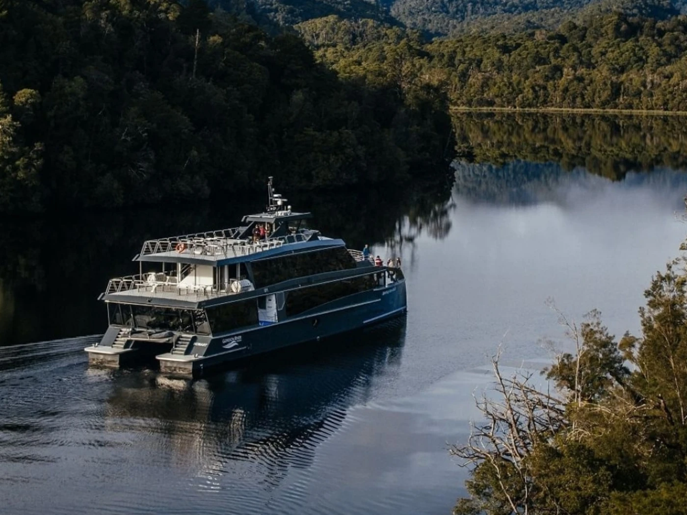 Gordon River Cruise in the Tasmanian wilderness